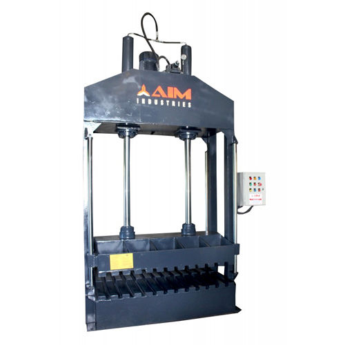 Industrial Shed Nette Baling Machine