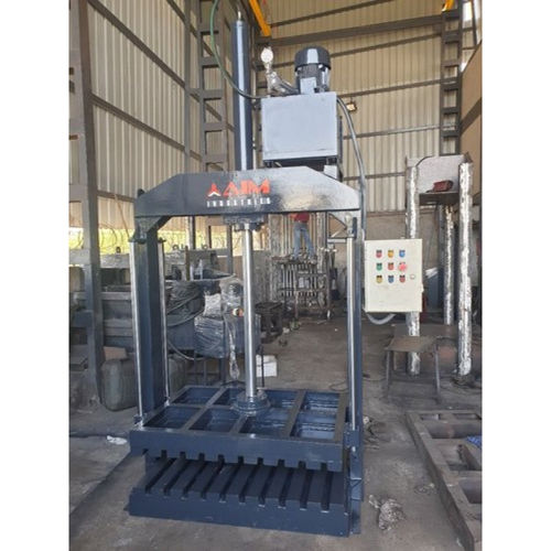 Black 10mt Tarpaulin Baling Press