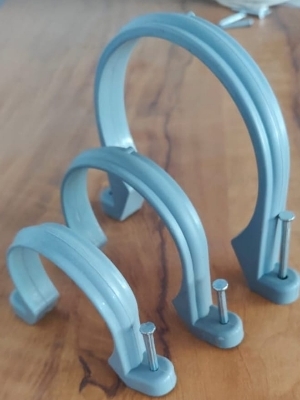 90mm SWR Pipe Fitting Clamp - Plastic Material, Grey Color, 35 Grams Weight | Ideal for Durable Drainage Solutions