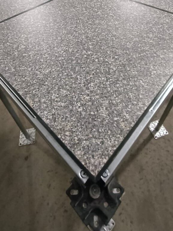 Anti-Static Laminate Raised Floor Panels