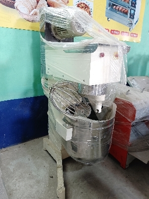 40 LTR PLANETRY MIXER