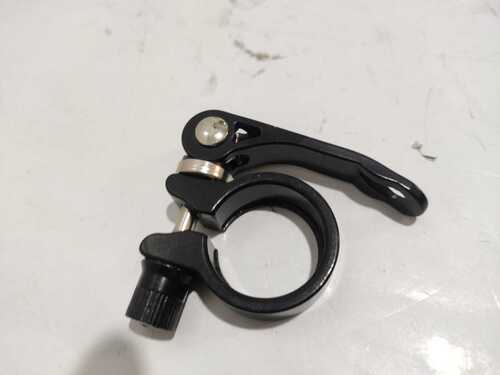 BICYCLE SEAT QUICK RELEASE WITH CLAMP  28.6