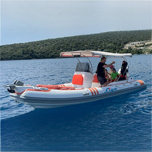 Liya 620Cm Rib Inflatable Boat With Centre Console - Capacity: 1345 Kg/Hr