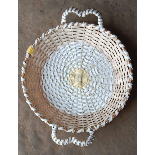 Round Basket With Handle