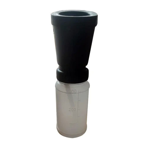 Black Plastic Teat Dip Cup