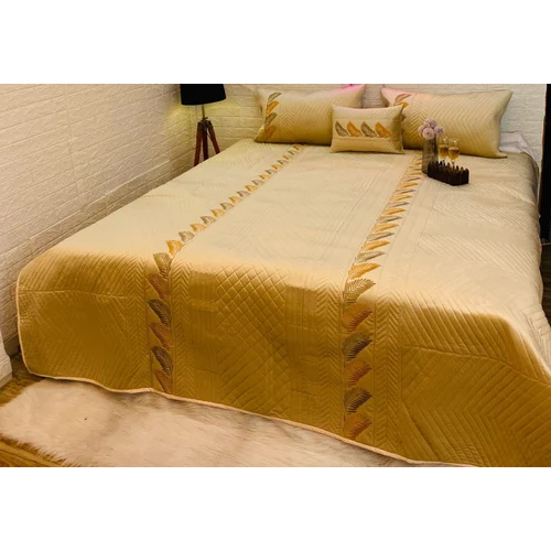Keara Quilted Bed Cover