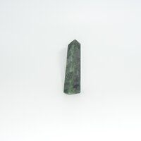 Chrome Diopside Tower Obelisk