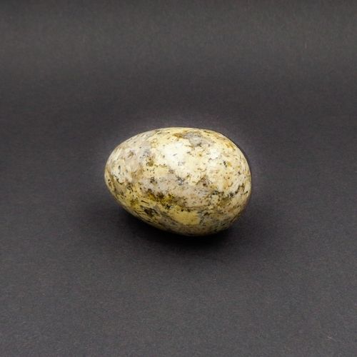 Dotted Ivory Magnesite Eggs