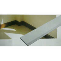 Shera Skirt Board