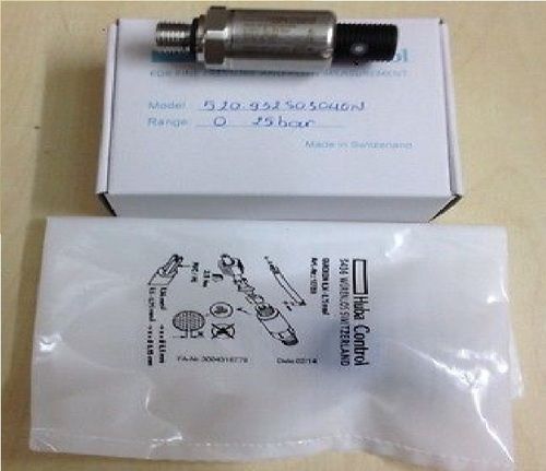 Huba Pressure Transmitter Model 520.932S032401/J1 RANGE 0-25 BAR