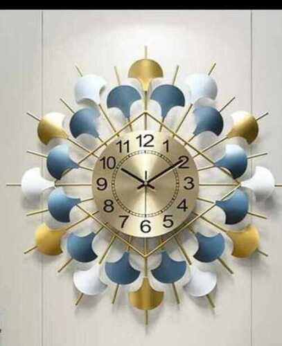 Multicolour Metal Leave Bunch Clock