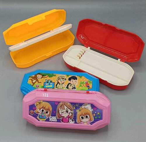 Scholar pencil box