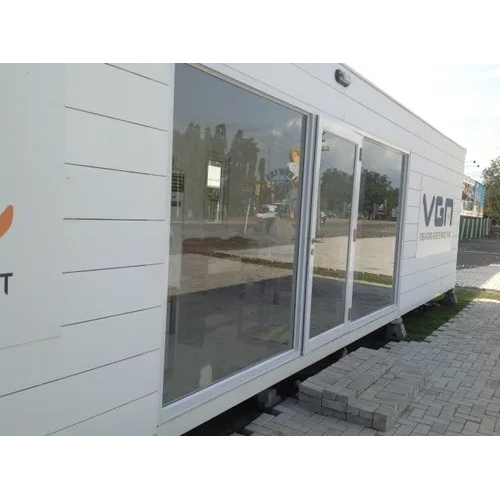 Container Marketing Lounge