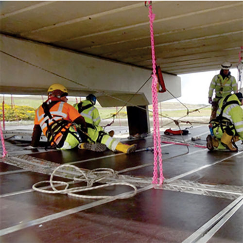 Under-deck Maintenance Access for Jetty