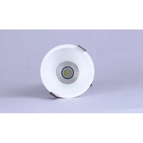 Curve Shape Spot Light
