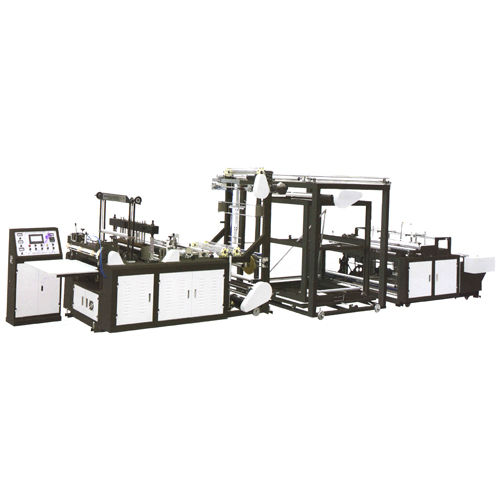 Non Woven D-Cut Bag Making Machine