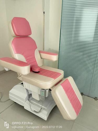 Derma Chair - Dimension (L*W*H): 72*36*26-36 Inch (In)