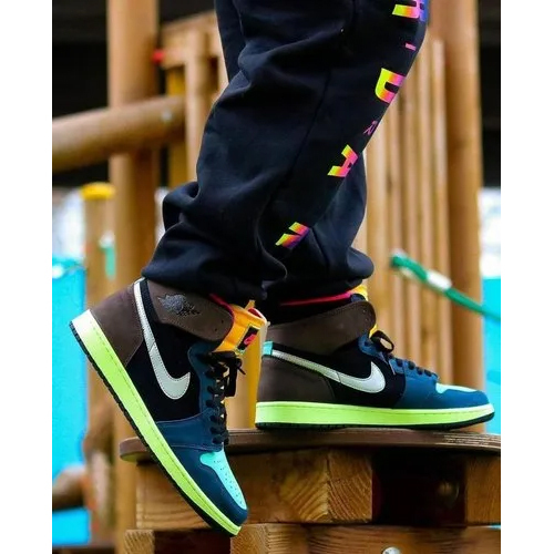 Nike Jordan Retro 1 Shoes