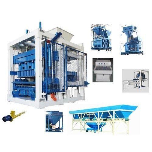 https://cpimg.tistatic.com/08525458/b/6/Hydraulic-fully-automatic-paver-block-making-machine-C-I-515-x.jpg