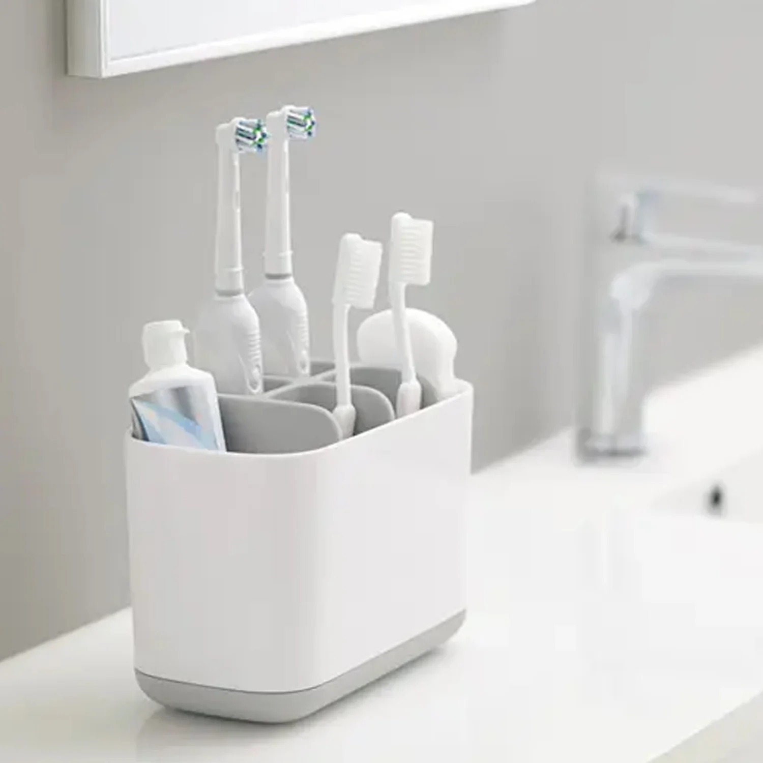 TOOTHBRUSH HOLDER STAND