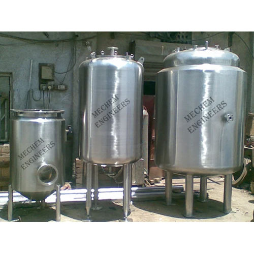 Silver Jacketed Ss Storage Tank