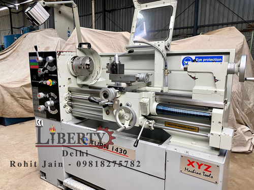 XYZ England Tool Room Lathe Machine