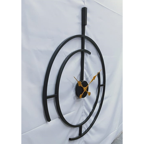 Cutting Metal Wall Clock