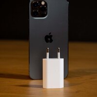 USB WALL CHARGER FOR ALL IPHONE ANDROID SMART PHONES (ADAPTOR ONLY) (7425)
