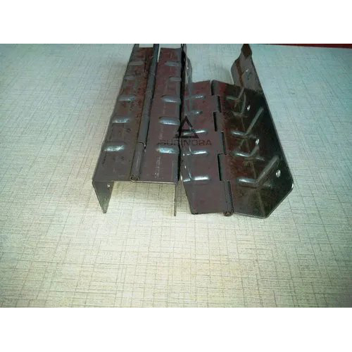 Wooden Pallet Collar Hinges - Steel Material, 190 mm Size, Silver Color - Durable and Reliable for Efficient Pallet Management