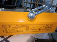 Magnetic lifter