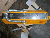 Magnetic lifter