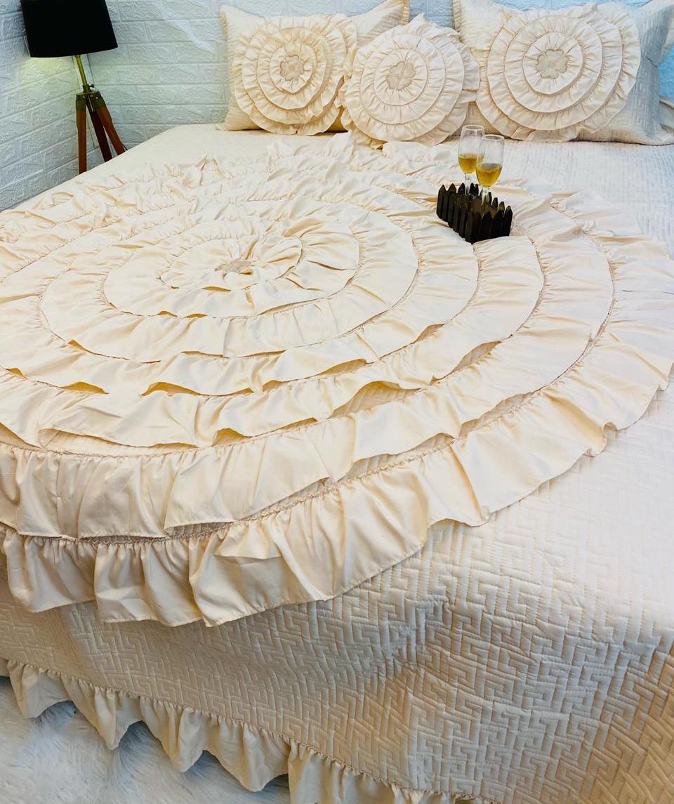 Keara Veronico Bed Cover