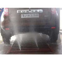 Under Chassis Wash For Four Wheeler Car