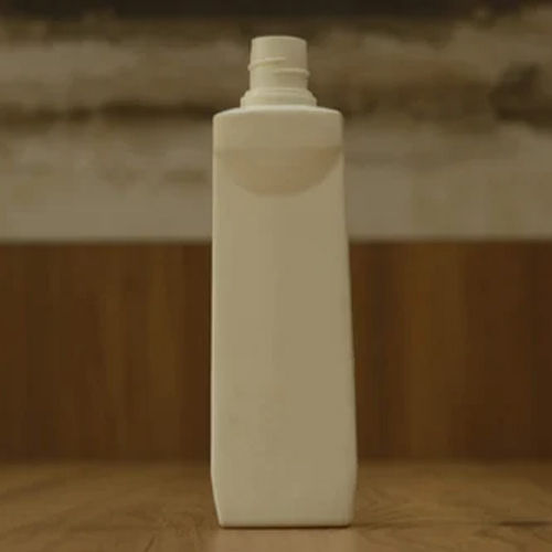 White And Black 200Ml Hdpe Shampoo Bottle