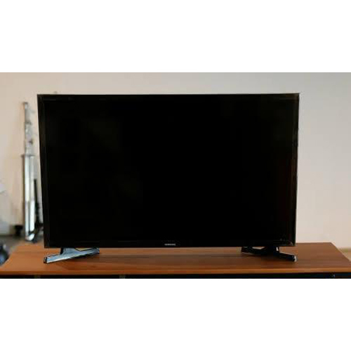 Samsung T4300 Smart Tizen TV