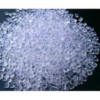 White Polycarbonate Granuels