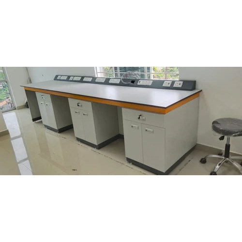 Modular Laboratory Workstation