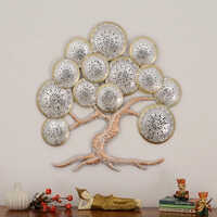 Round Plates Tree