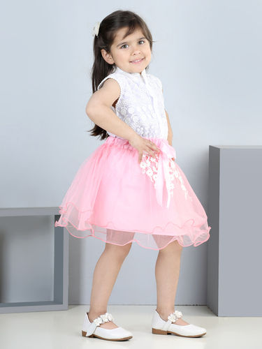 Full Sleeves Girls Fancy Dress, Age Group : 12-15yrs, Pattern : Plain,  Printed at Best Price in Indore