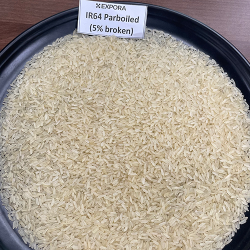 Ir64 Parboiled White Broken Rice Broken (%): 5%