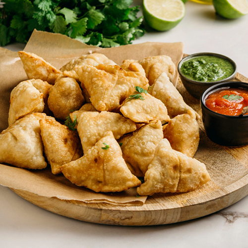 Frozen Samosa - Frozen Snack with Savory Spiced Potato and Pea Filling, Brown Pastry Shell , Convenient Pre-prepared Appetizer for Dipping
