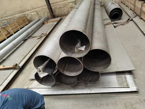 Stainless Steel Pipe And Tube Section Shape: Round