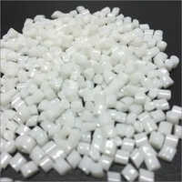 Rpet Chips - Rpet Polypropylene Granules, White Color - Contributes To Sustainability, Reduces Environmental Impact Of Plastic Waste