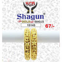 15143 Gold plated  bangle