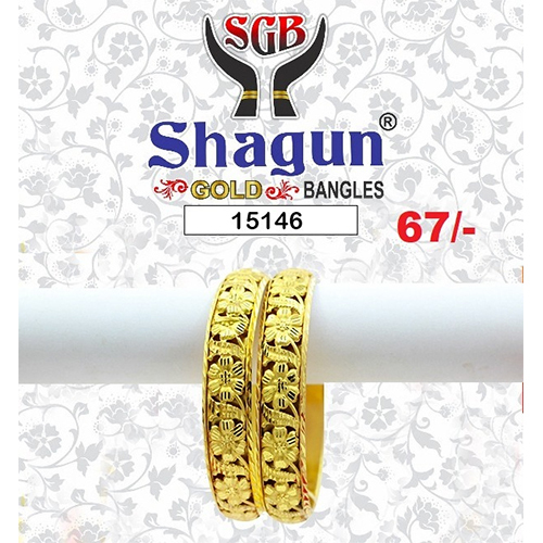 15146 Gold plated  bangle