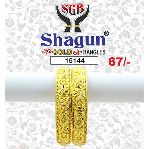 15144 Gold plated  bangle