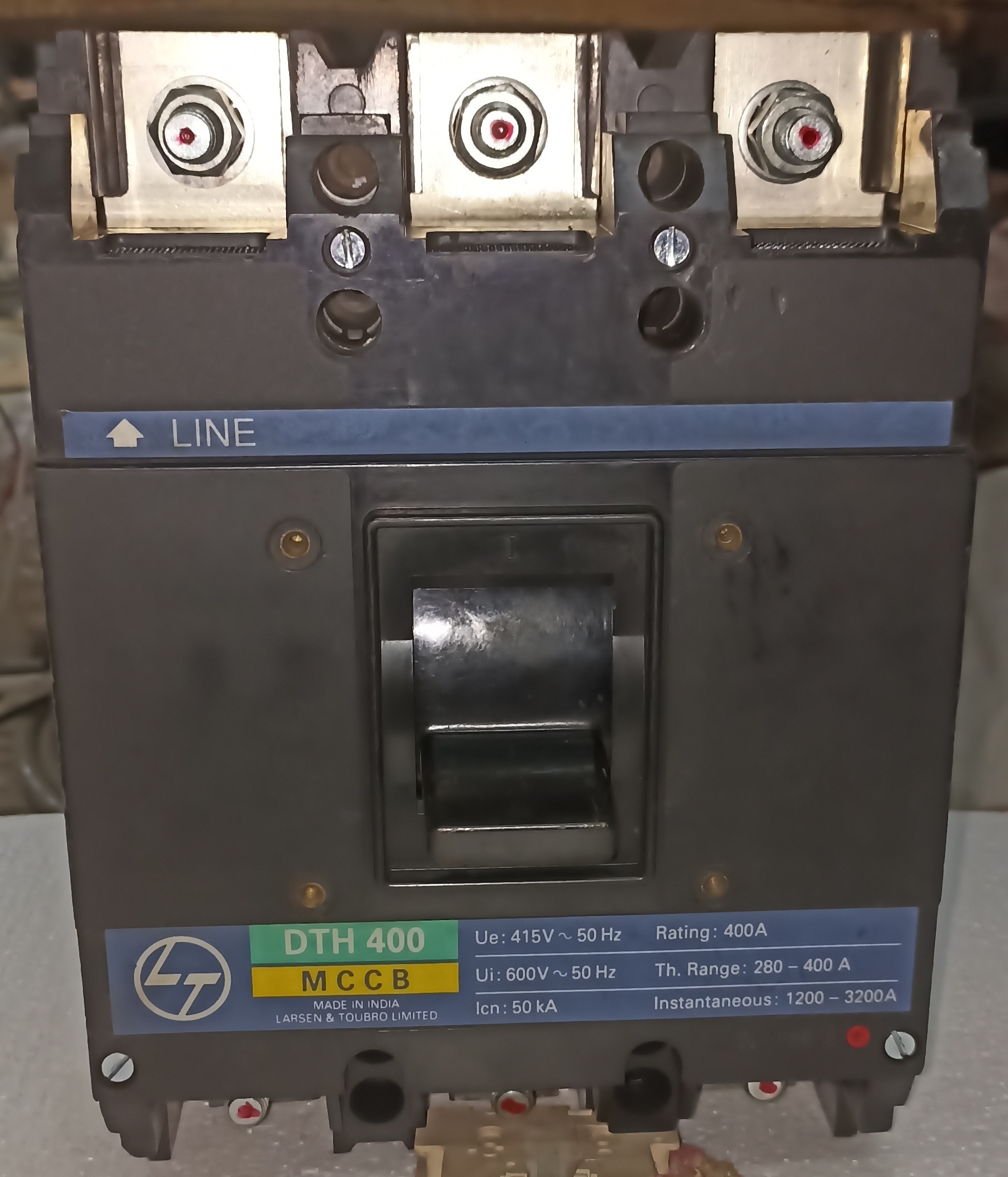 LT (DTH 400) 400A 3P MCCB