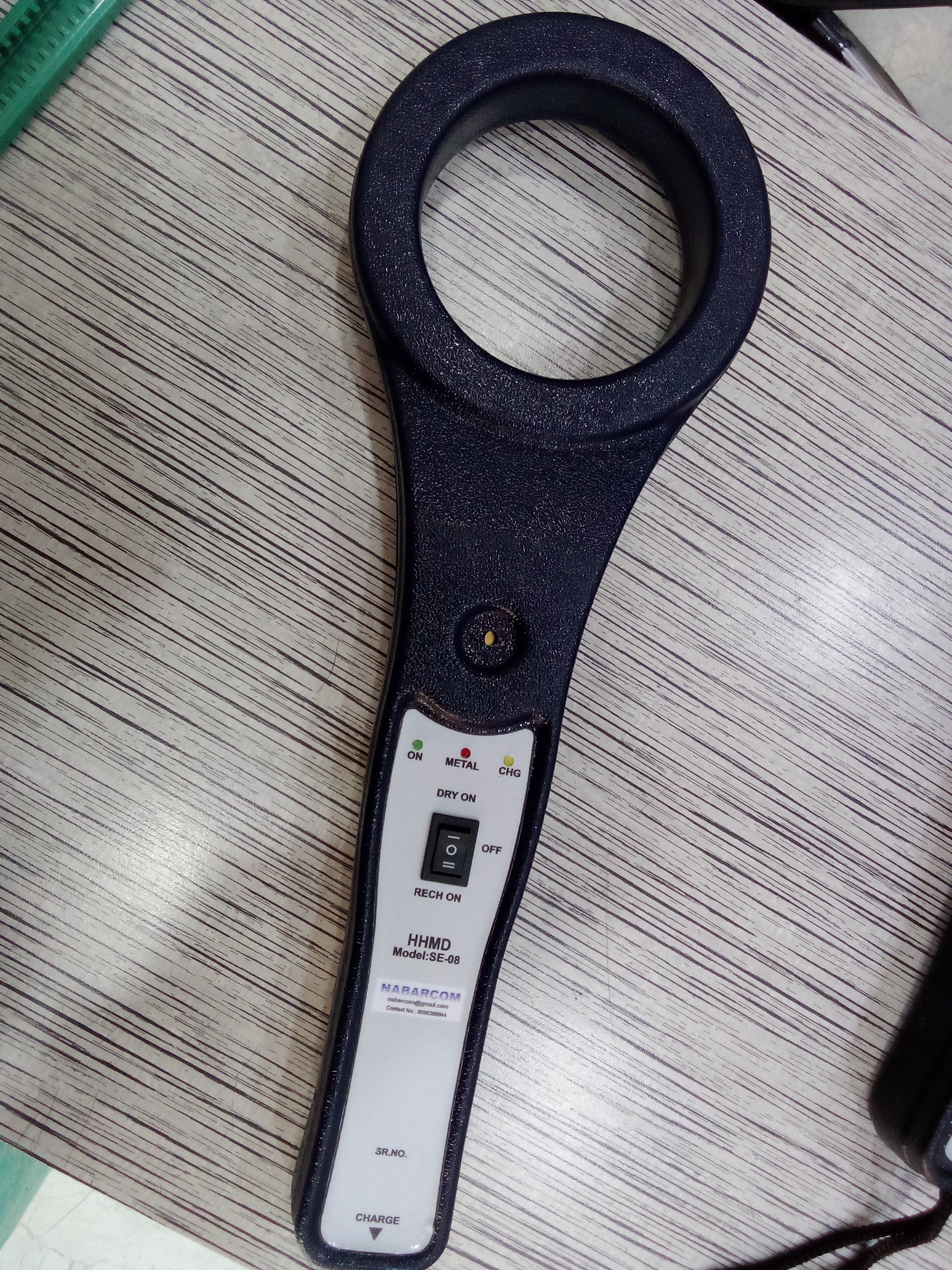 Hand Held Metal Detector