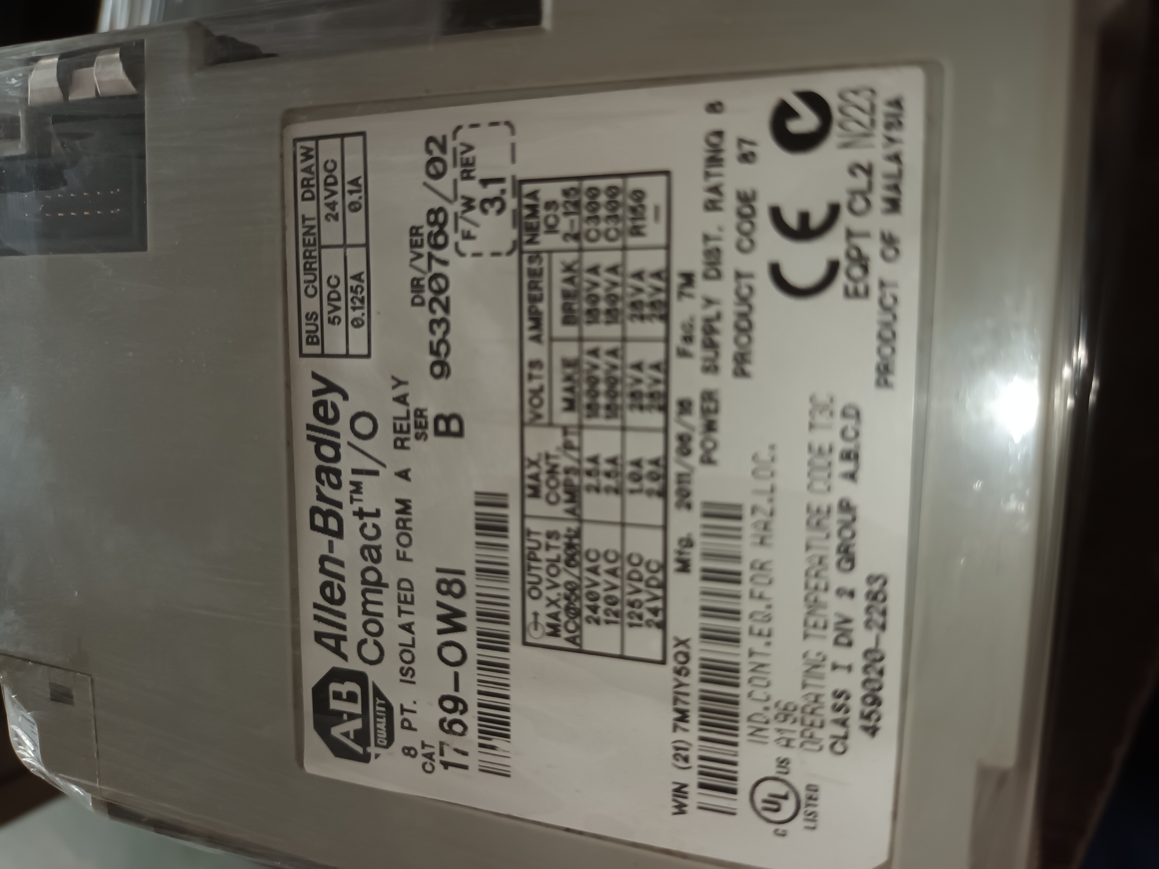 ALLEN BRADLEY 1769-OW8I