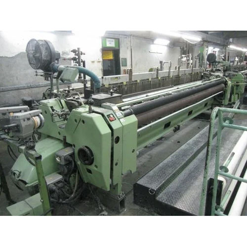 Green Sulzer P7100 Weaving Machine